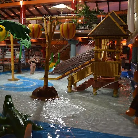 428 A 429 - Tatralandia بيت للعطل Liptovský Mikuláš